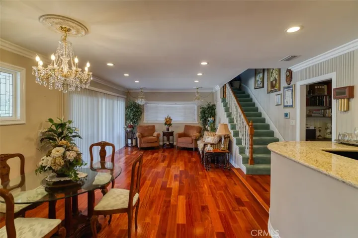 Family room with Bar