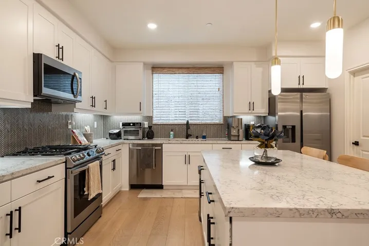 1341 Reliance, Carson, California 90746