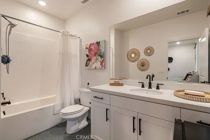 1341 Reliance, Carson, California 90746