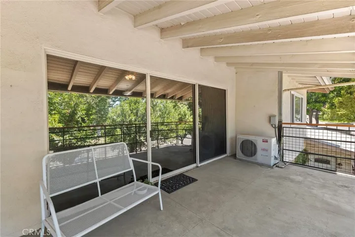 186 N Center, Redlands, California 92373