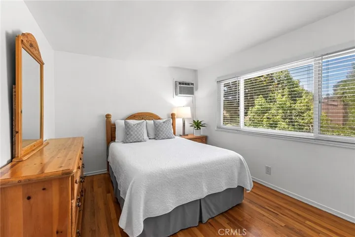 186 N Center, Redlands, California 92373