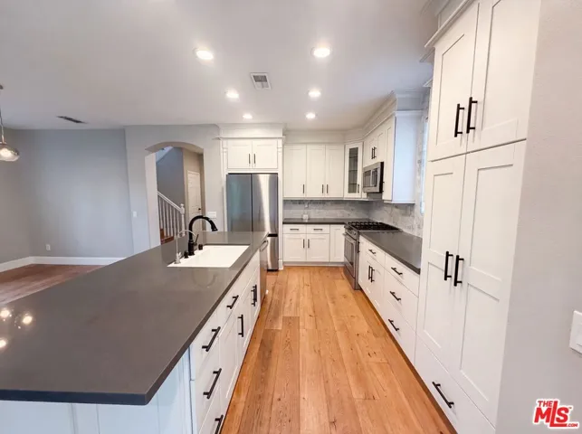 48 Laurelhurst Drive, Ladera Ranch, California 92694