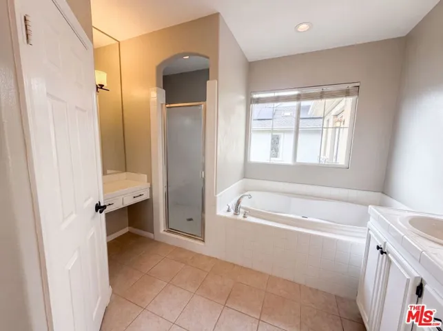 48 Laurelhurst Drive, Ladera Ranch, California 92694