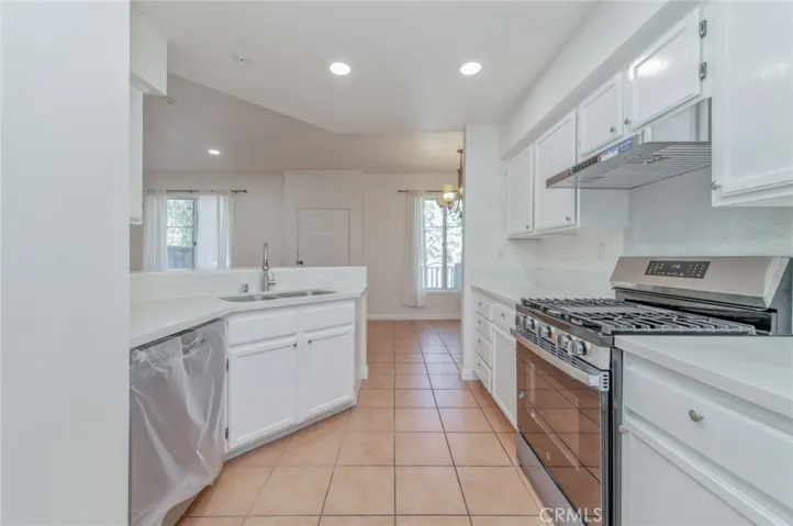 35 Coronado Cay, Aliso Viejo, California 92656