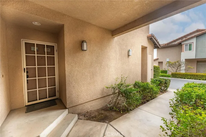 12948 Avenida Empresa, Riverside, California 92503