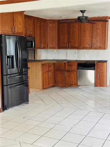 3533 116th, Inglewood, California 90303