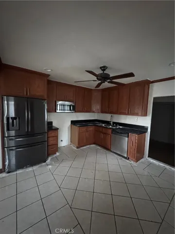 3533 116th, Inglewood, California 90303