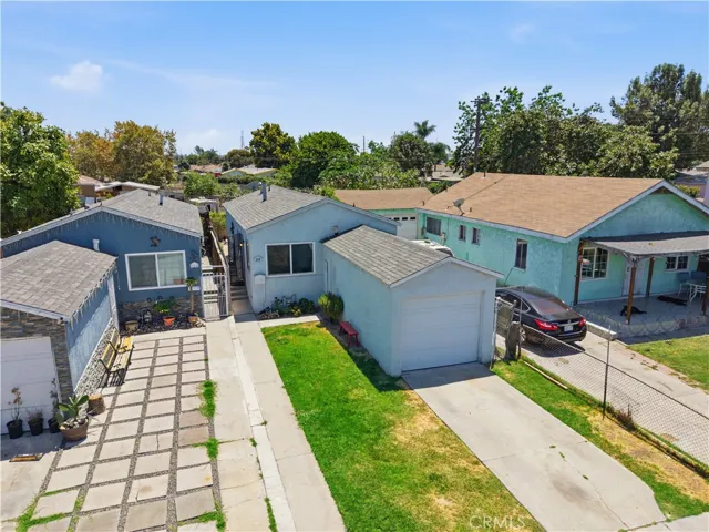 326 W Claude, Compton, California 90220