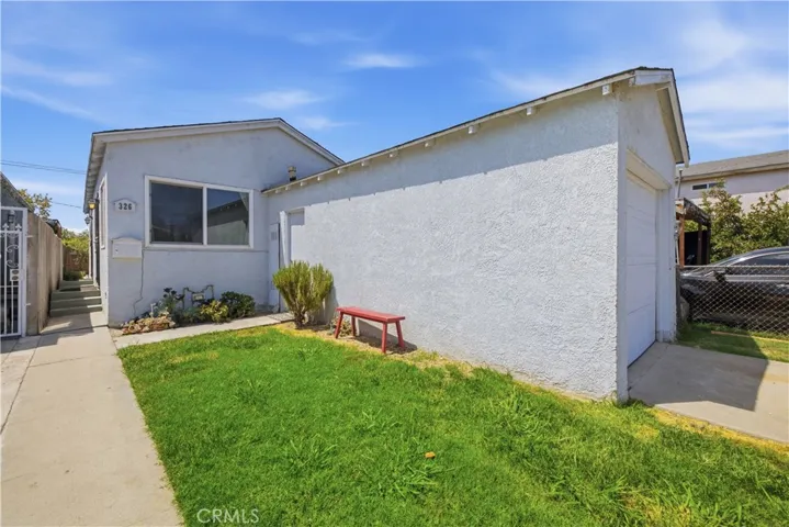 326 W Claude, Compton, California 90220