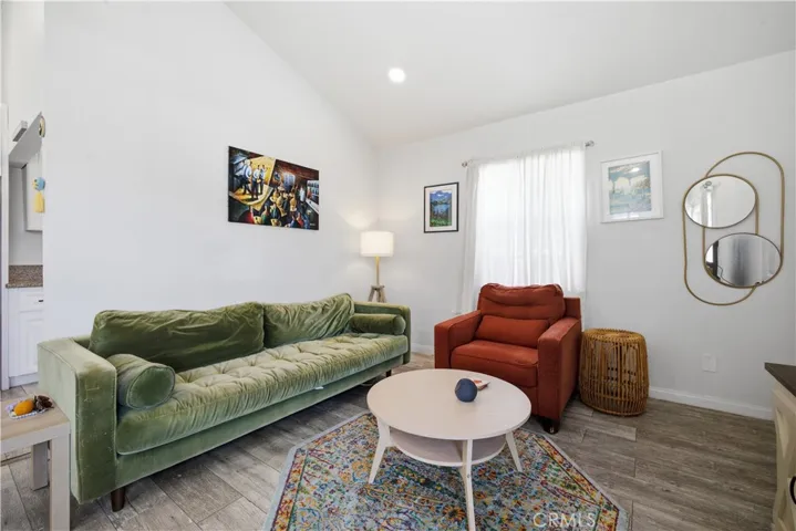 326 W Claude, Compton, California 90220