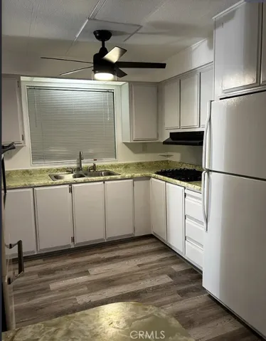 112 Rockhaven, Wofford Heights, California 93285