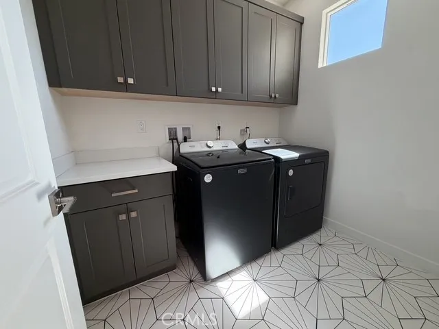 204 Baluster, Irvine, California 92618