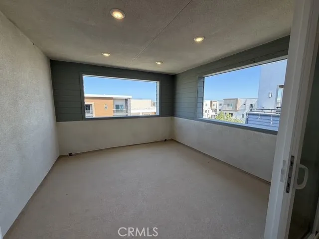 204 Baluster, Irvine, California 92618