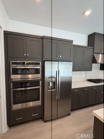 204 Baluster, Irvine, California 92618