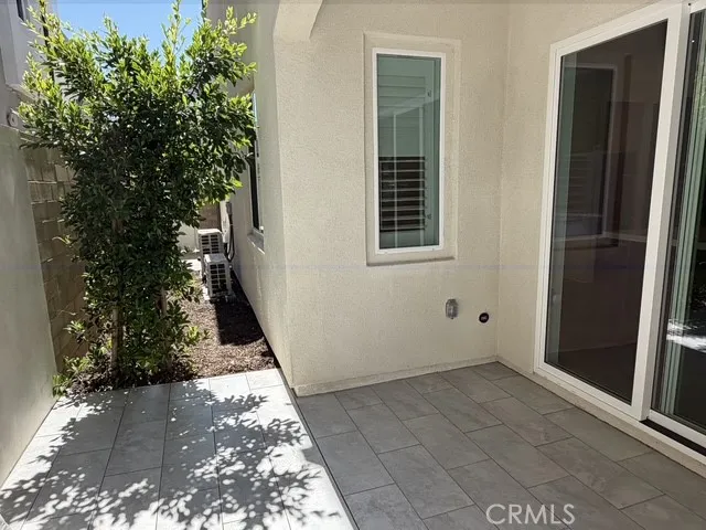 204 Baluster, Irvine, California 92618