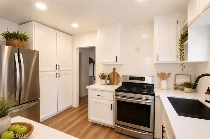 356 E Plenty, Long Beach, California 90805