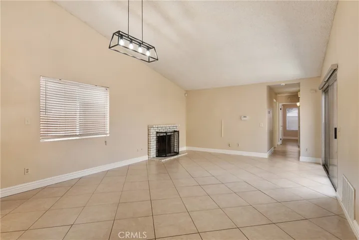 11354 Sage, Fontana, California 92337