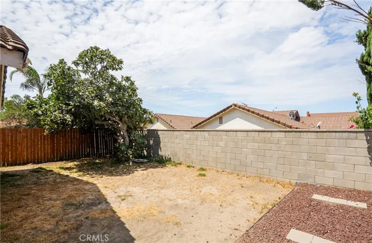 11354 Sage, Fontana, California 92337