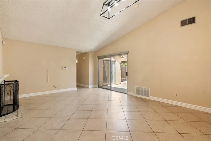 11354 Sage, Fontana, California 92337