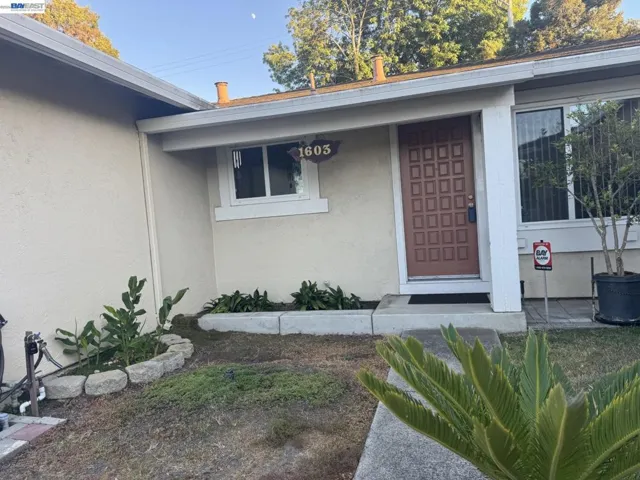 1603 Morgan St, Mountain View, California 94043
