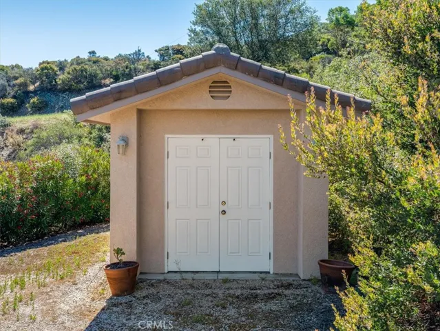14215 Mary Austin Lane, Atascadero, California 93422
