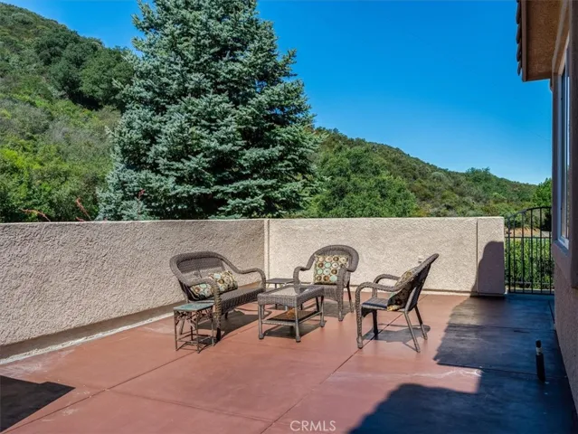14215 Mary Austin Lane, Atascadero, California 93422