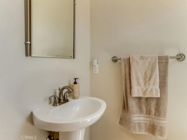14215 Mary Austin Lane, Atascadero, California 93422