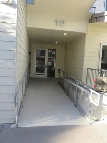 10 Kennedy Pl 203, San Francisco, California 94124