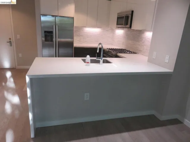 10 Kennedy Pl 203, San Francisco, California 94124