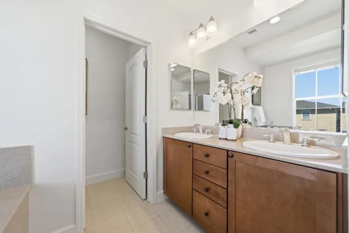 , Redwood City, California 94065