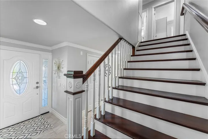 25805 Chapel Hill, Lake Forest, California 92630