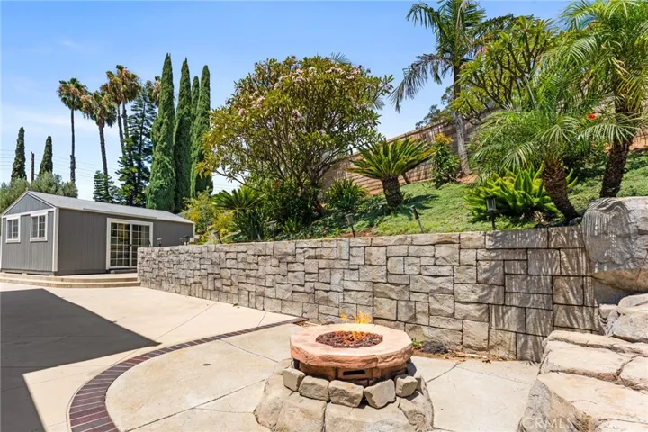 25805 Chapel Hill, Lake Forest, California 92630