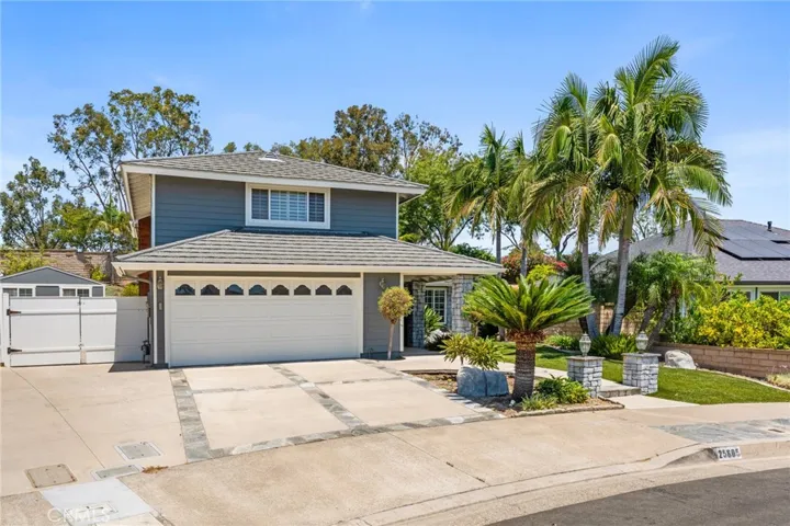 25805 Chapel Hill, Lake Forest, California 92630