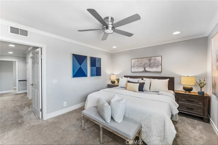 25805 Chapel Hill, Lake Forest, California 92630