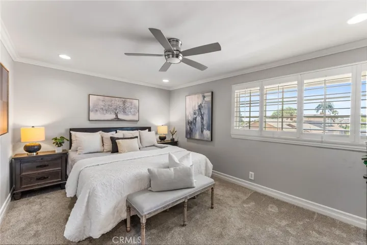 25805 Chapel Hill, Lake Forest, California 92630
