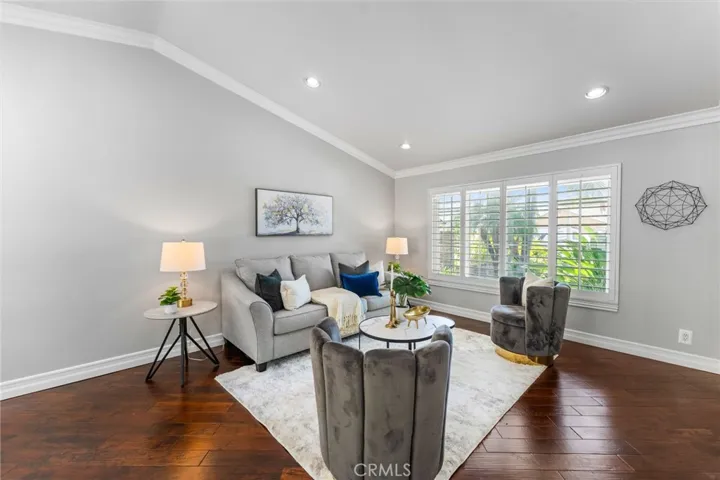 25805 Chapel Hill, Lake Forest, California 92630