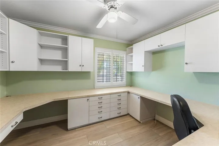 25805 Chapel Hill, Lake Forest, California 92630