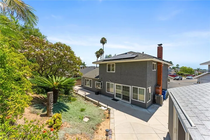 25805 Chapel Hill, Lake Forest, California 92630