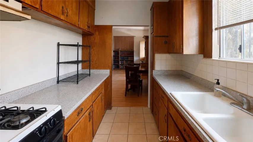 1029 N Orange Grove, West Hollywood, California 90046