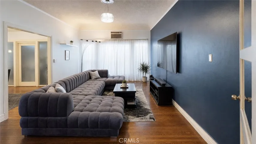 1029 N Orange Grove, West Hollywood, California 90046