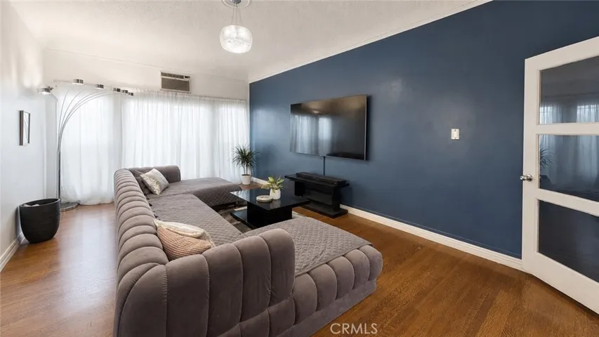 1029 N Orange Grove, West Hollywood, California 90046
