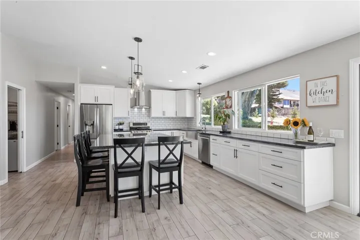 177 Naomi Avenue, Pismo Beach, California 93449
