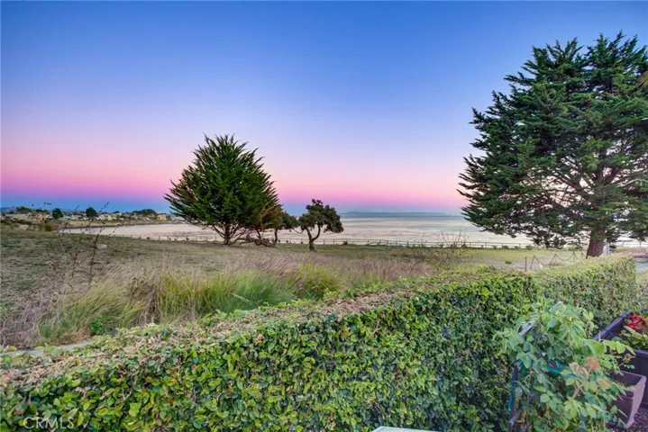 177 Naomi Avenue, Pismo Beach, California 93449