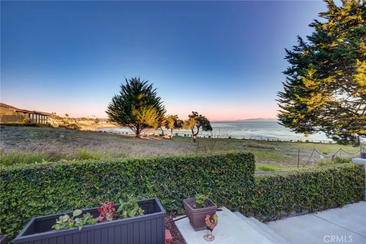 177 Naomi Avenue, Pismo Beach, California 93449