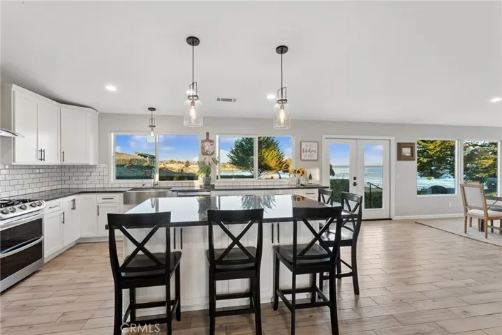177 Naomi Avenue, Pismo Beach, California 93449