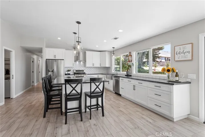177 Naomi Avenue, Pismo Beach, California 93449