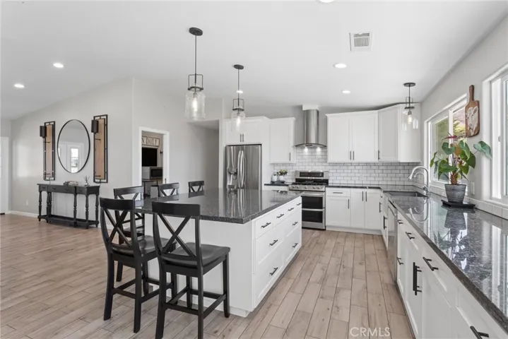 177 Naomi Avenue, Pismo Beach, California 93449