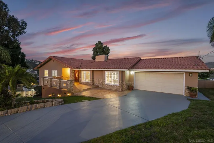 1405 Cuyamaca Ave, Spring Valley, California 91977