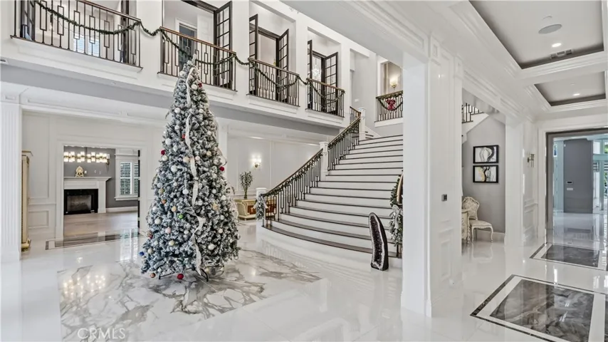 849 Michigan, Pasadena, California 91107