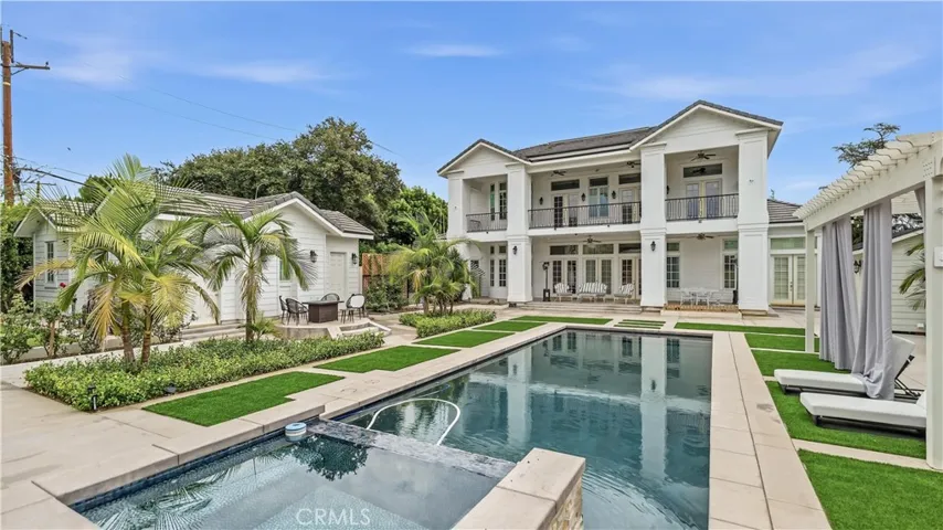 849 Michigan, Pasadena, California 91107